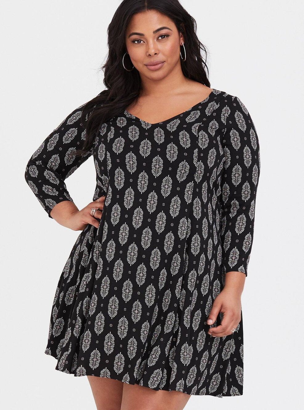 Torrid Black Dress Womens Size Medium 00 Boho Work Mini Challis Trapeze White